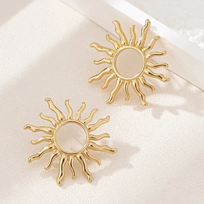 Terify®️Elegant Hollow Flowers Sun Alloy Drop Earrings for Women New Trendy ☀️